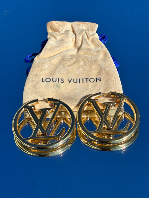 Louis Vuitton Hoop earrings